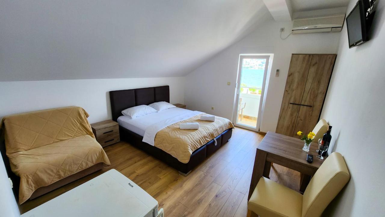 Apartments Maxi Katić Herceg Novi Bagian luar foto