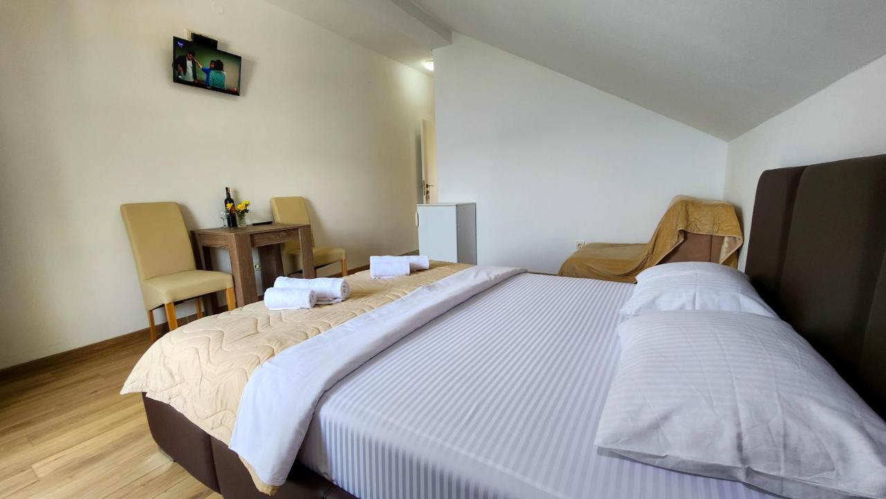Apartments Maxi Katić Herceg Novi Bagian luar foto