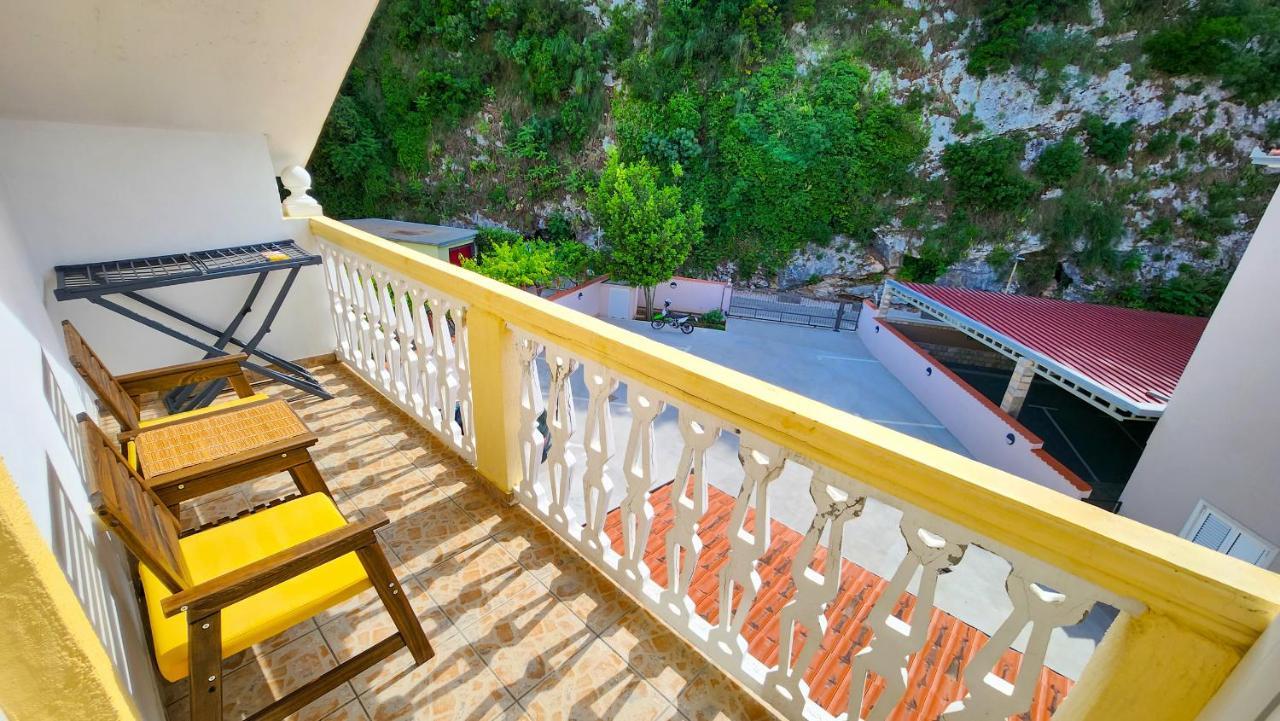Apartments Maxi Katić Herceg Novi Bagian luar foto