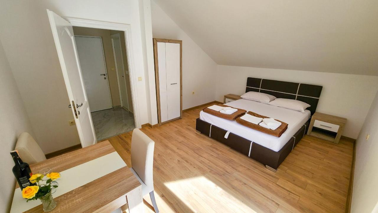 Apartments Maxi Katić Herceg Novi Bagian luar foto