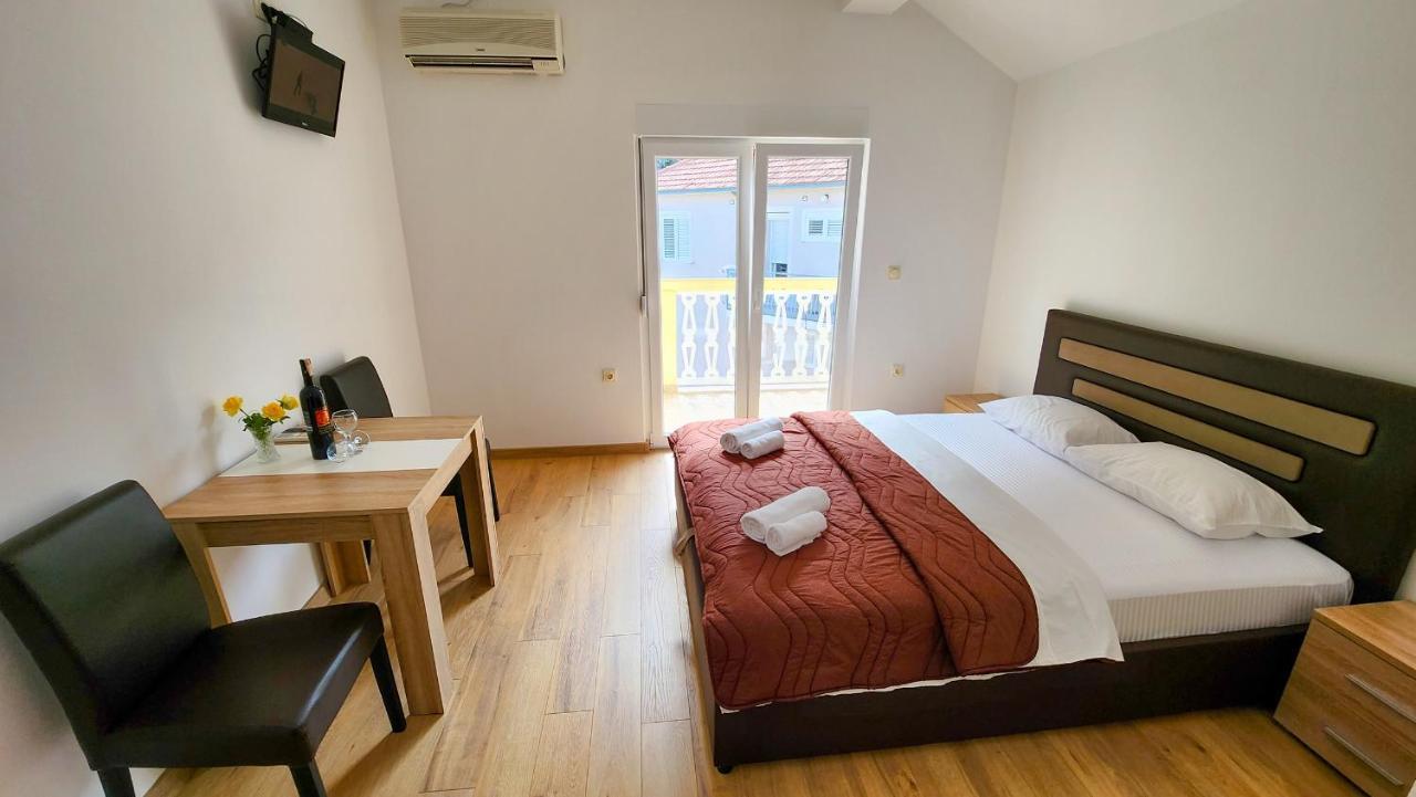 Apartments Maxi Katić Herceg Novi Bagian luar foto