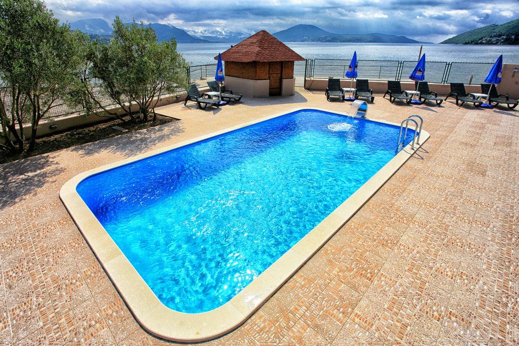Apartments Maxi Katić Herceg Novi Bagian luar foto